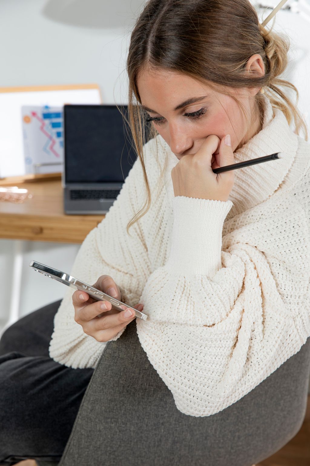 SHUTTERSTOCK בדיקת האזנה לטלפון