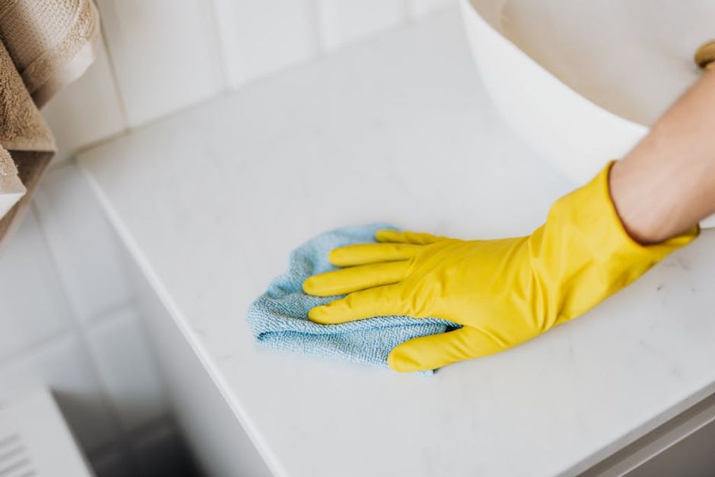 Karola G באתר PEXELS marble cleaning polishing